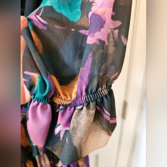 New Collection dress made in Italy Size M - Picture 5 of 7